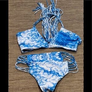 MIKOH ocean pattern v neck string bikini with string side bottoms